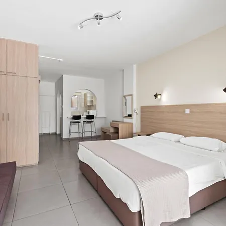 Pandream Hotel Apartments Paphos Exterior photo