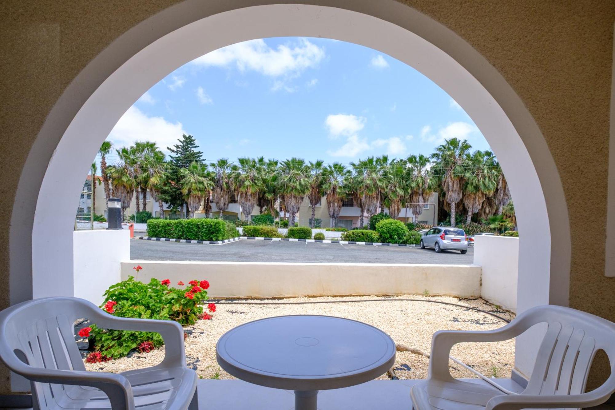 Pandream Aparthotel 3*